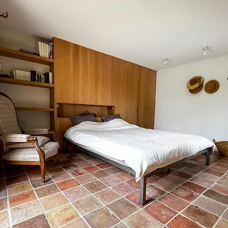 Restored Medieval Watchtower In The Perigord Сasa de vacaciones