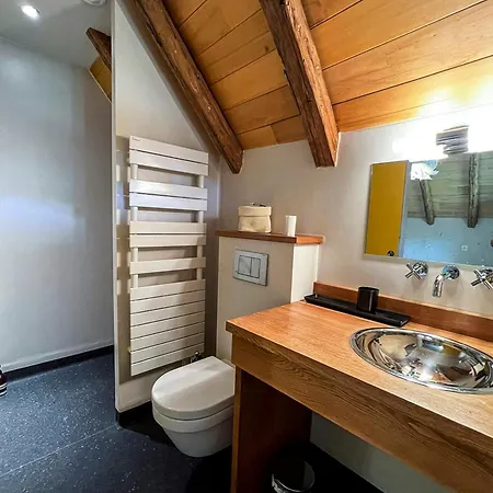 Restored Medieval Watchtower In The Perigord Сasa de vacaciones