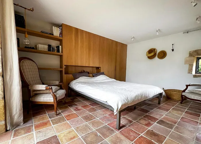 Restored Medieval Watchtower In The Perigord Dom wakacyjny