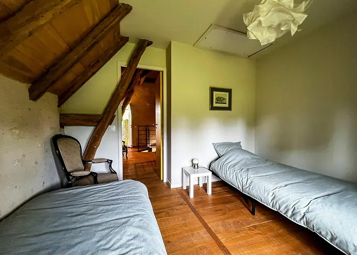 Restored Medieval Watchtower In The Perigord Dom wakacyjny Bayac